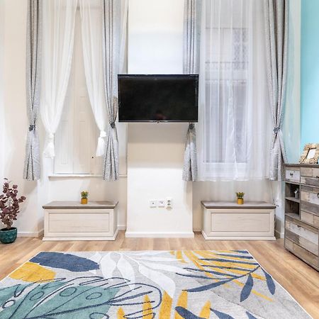 Andrassy Square Residence Budapest Ngoại thất bức ảnh